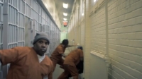 Скриншот к фильму Киллер. Побег из тюрьмы mp4 (2022)